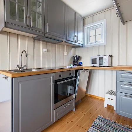 Feriehus Lysø Naturcamping Og Rorbuer *