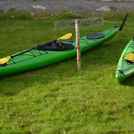 Feriehus Lysø Naturcamping Og Rorbuer AVEROY