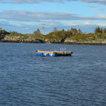 Lysø Naturcamping Og Rorbuer Feriehus
